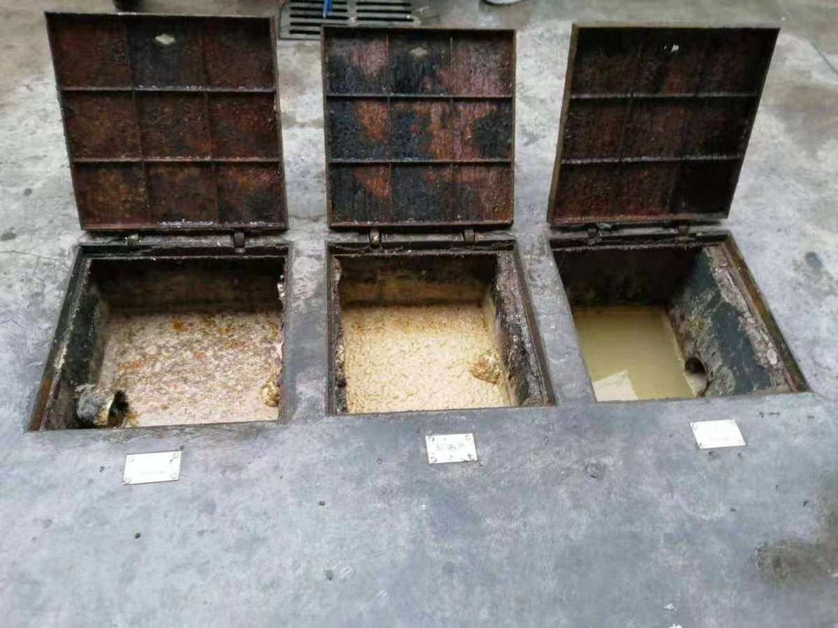 鸡冠清理隔油池-污水池清掏